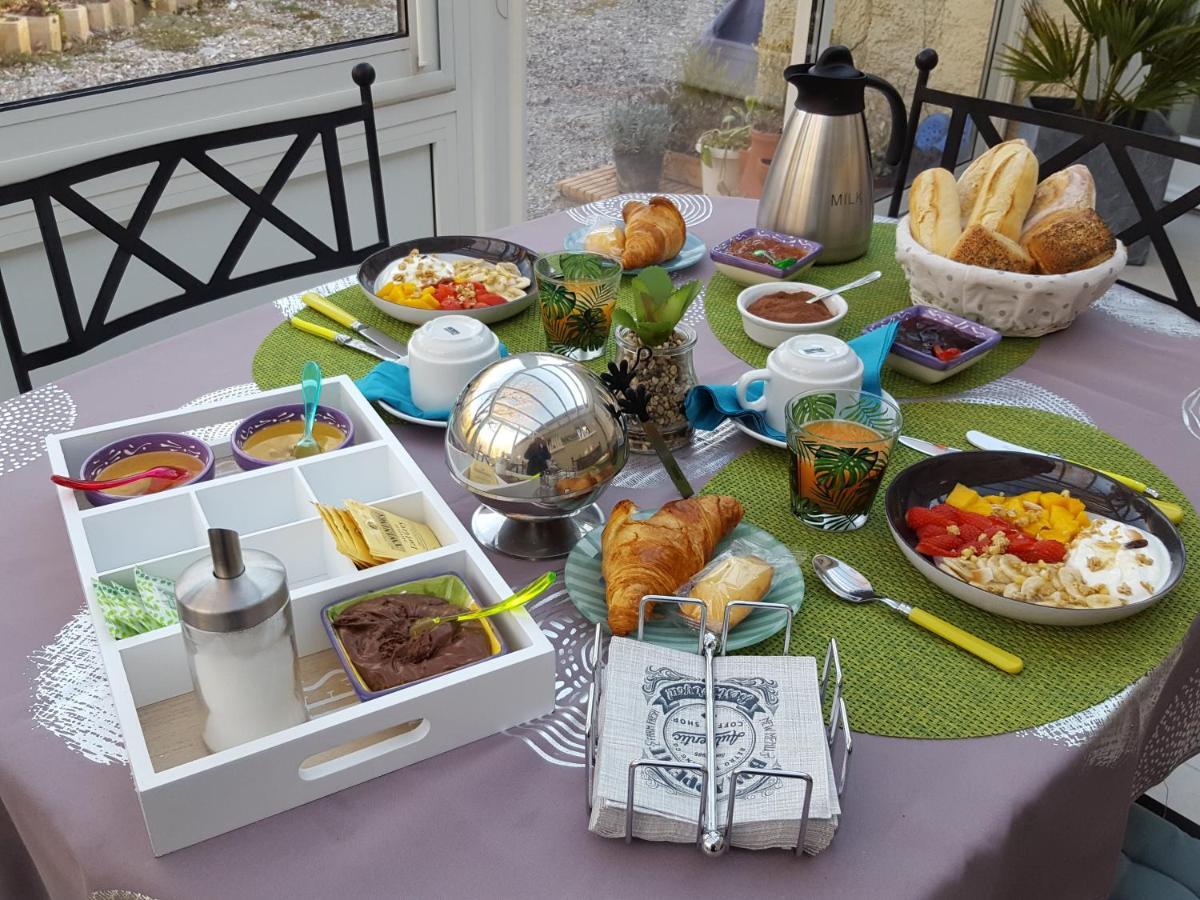 Les Lavandines Hotel Montagnac  Eksteriør billede